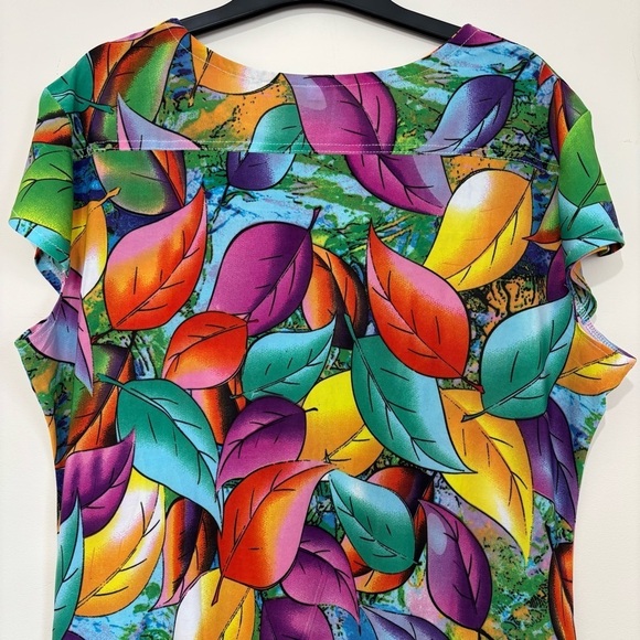 Colorful Green Purple Yellow  Flower Crew Neck Short Sleeve Pull Over Dress - Picture 10 of 14